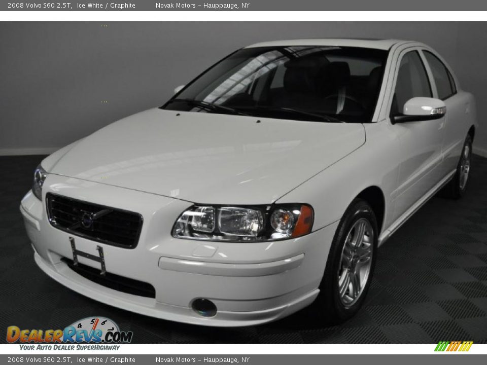 2008 Volvo S60 2.5T Ice White / Graphite Photo #1