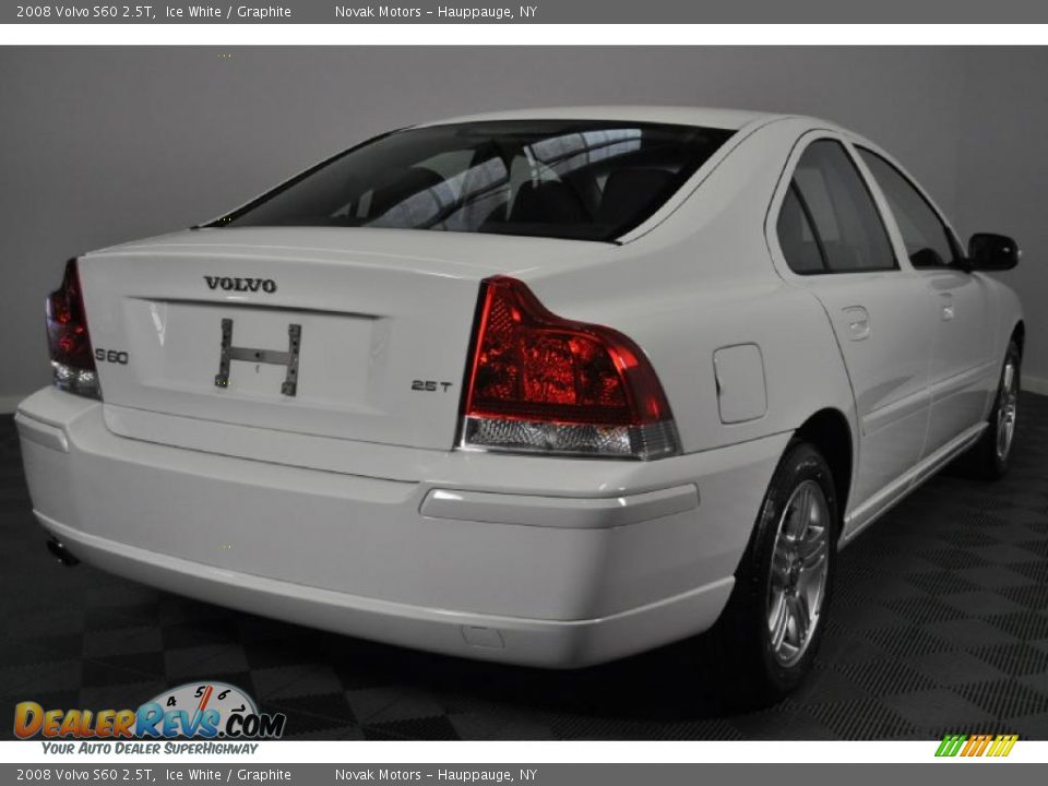 2008 Volvo S60 2.5T Ice White / Graphite Photo #5