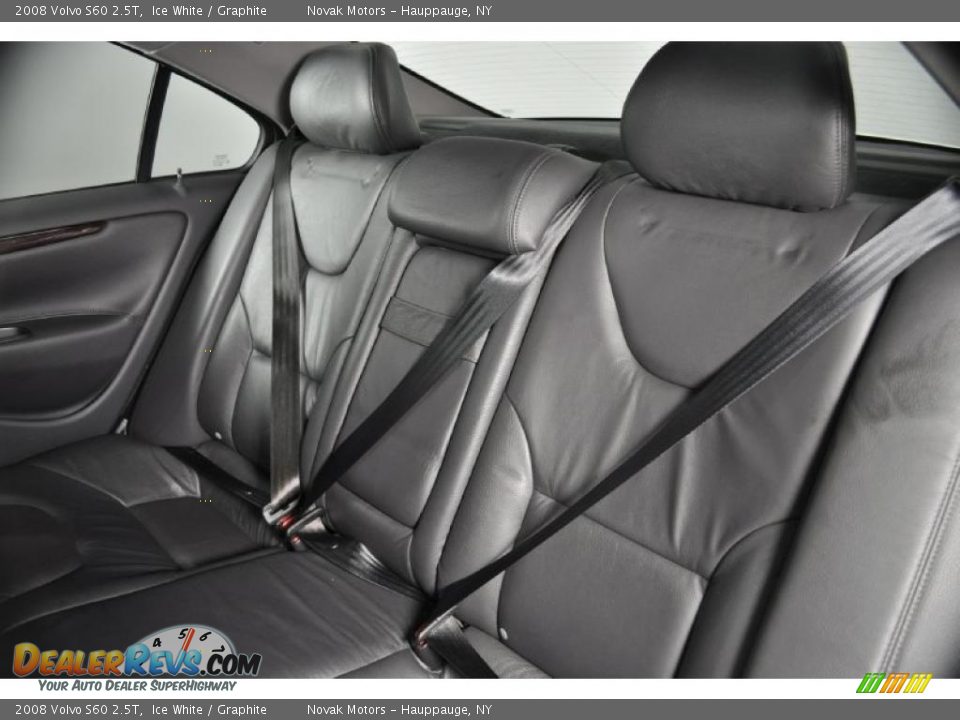 2008 Volvo S60 2.5T Ice White / Graphite Photo #18