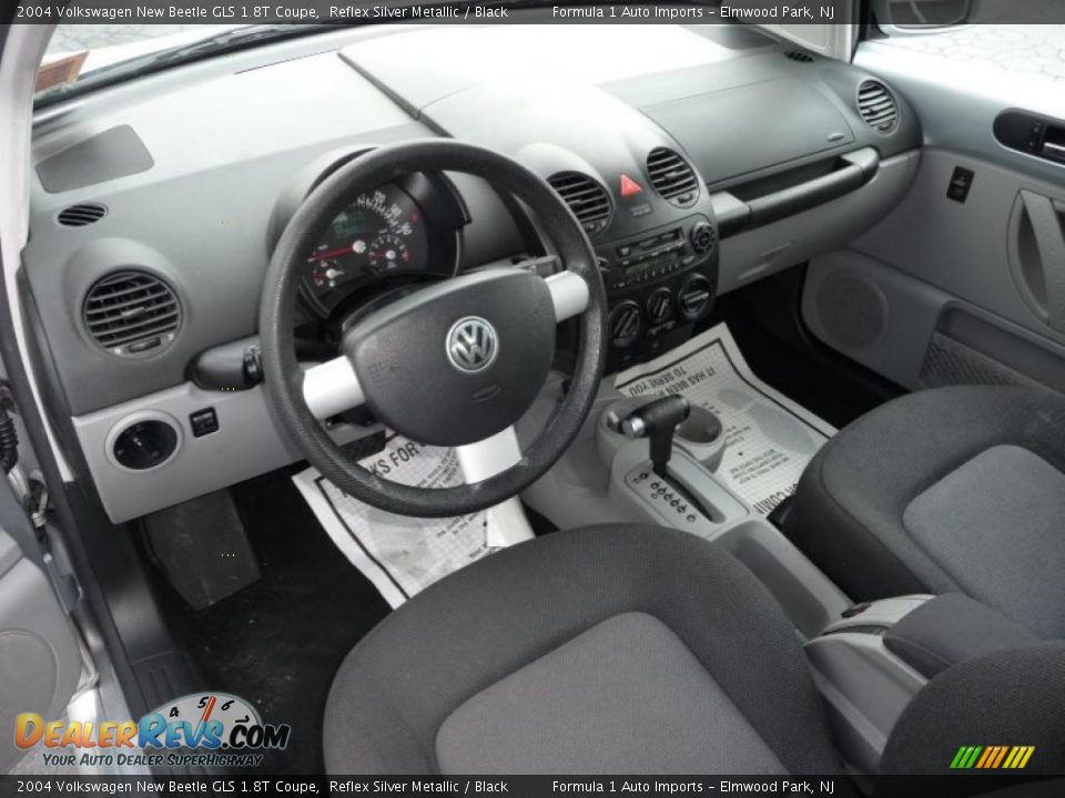 2004 Volkswagen New Beetle GLS 1.8T Coupe Reflex Silver Metallic / Black Photo #5