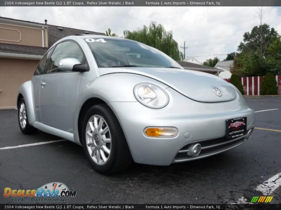 2004 Volkswagen New Beetle GLS 1.8T Coupe Reflex Silver Metallic / Black Photo #12