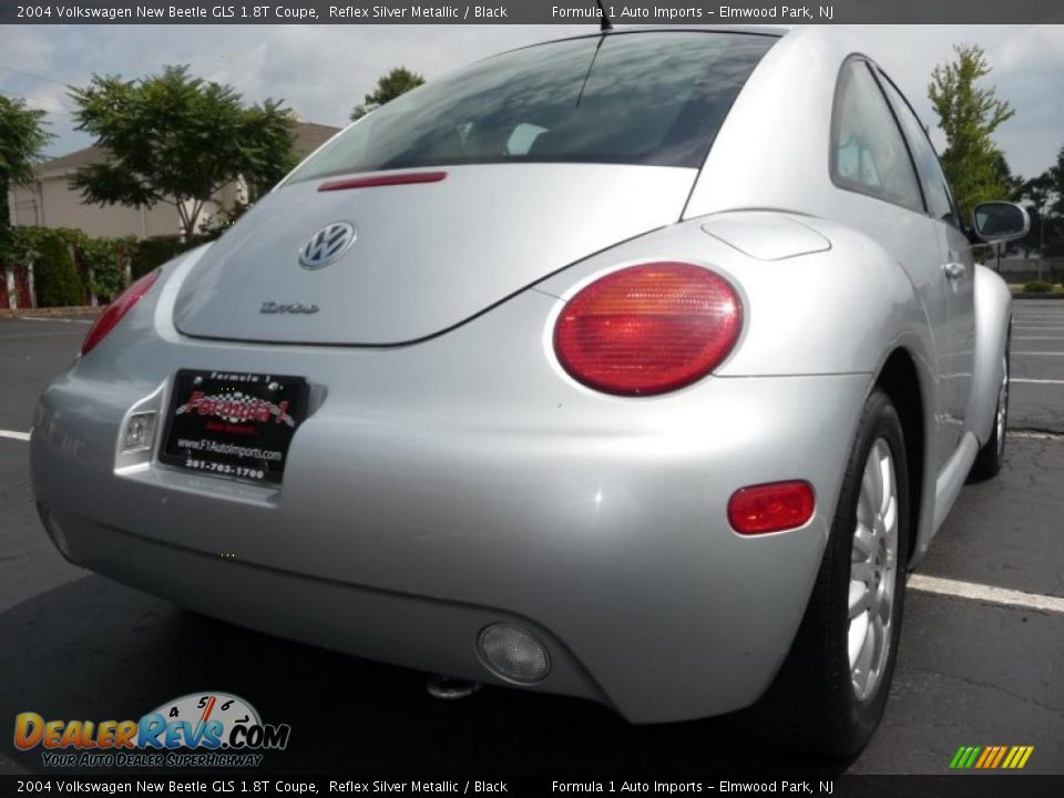 2004 Volkswagen New Beetle GLS 1.8T Coupe Reflex Silver Metallic / Black Photo #15