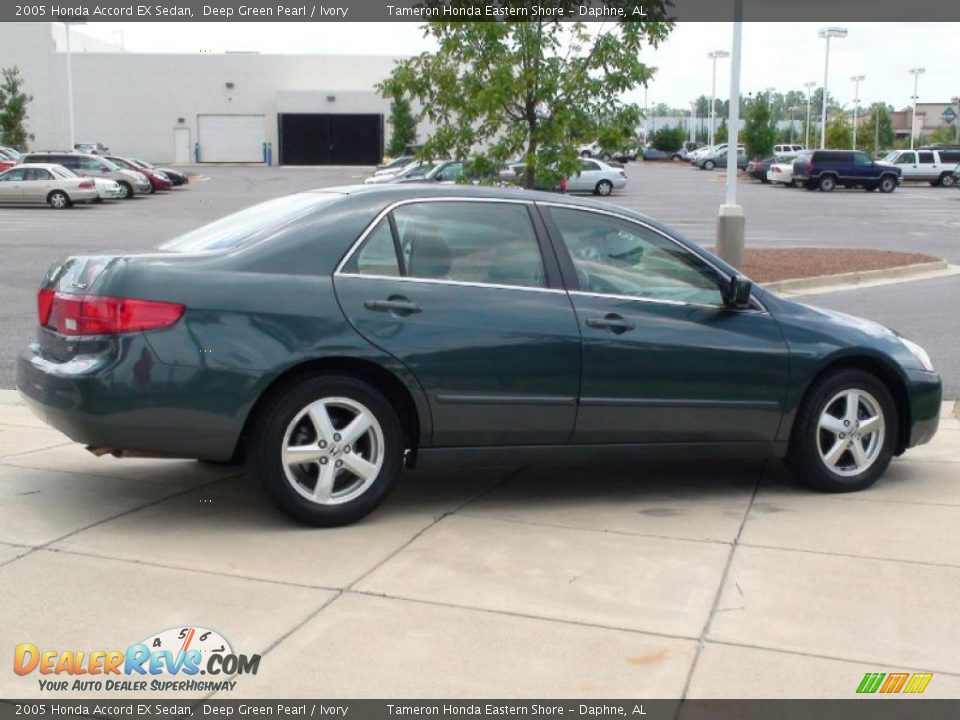 2005 Honda Accord EX Sedan Deep Green Pearl / Ivory Photo #5