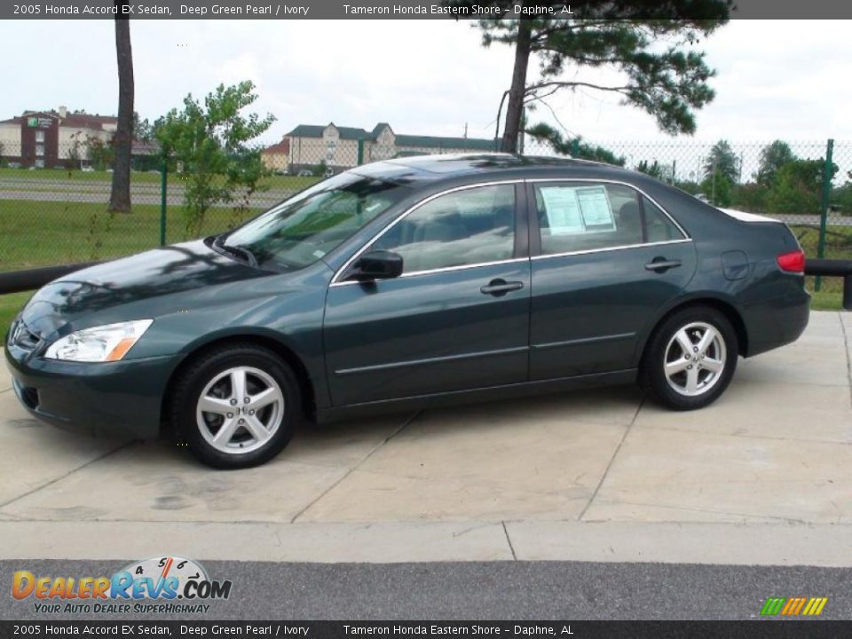 2005 Honda Accord EX Sedan Deep Green Pearl / Ivory Photo #12