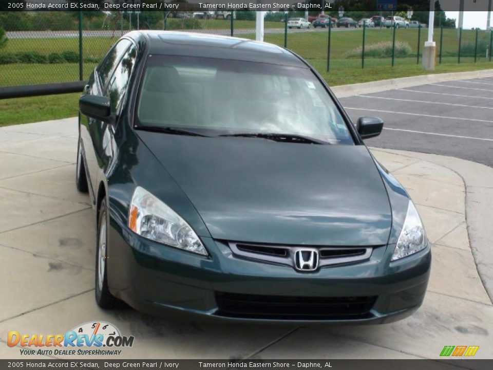2005 Honda Accord EX Sedan Deep Green Pearl / Ivory Photo #15