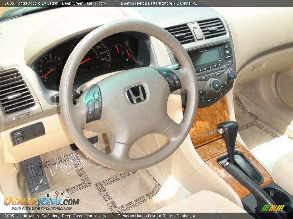 2005 Honda Accord EX Sedan Deep Green Pearl / Ivory Photo #18