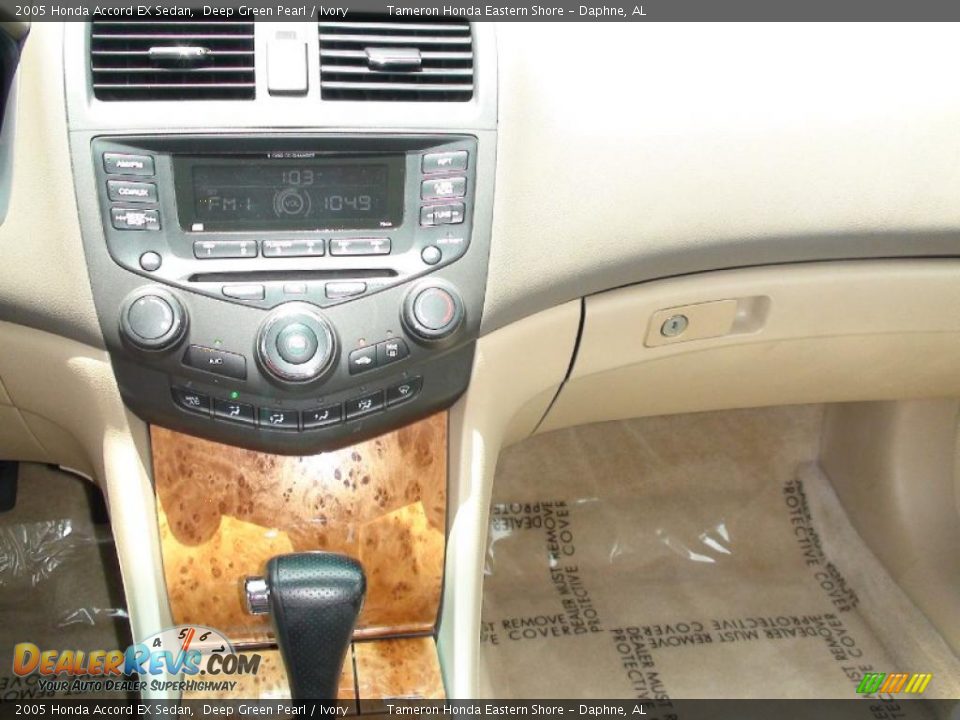 2005 Honda Accord EX Sedan Deep Green Pearl / Ivory Photo #22