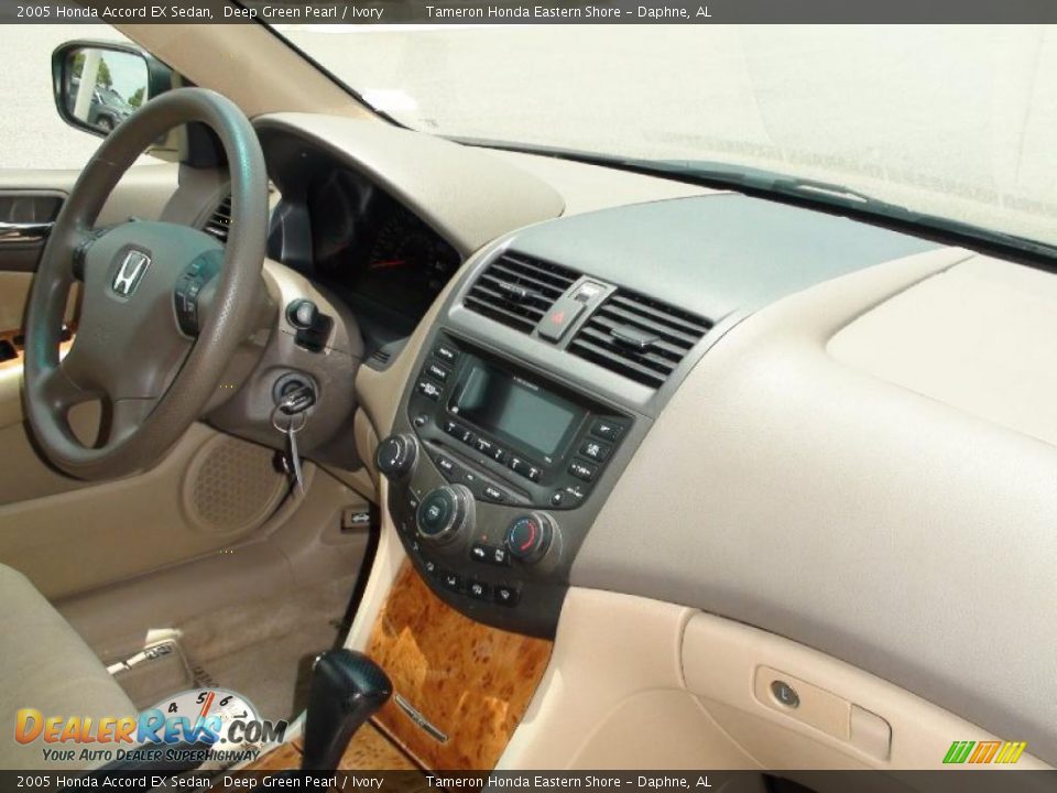2005 Honda Accord EX Sedan Deep Green Pearl / Ivory Photo #29