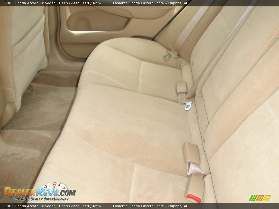2005 Honda Accord EX Sedan Deep Green Pearl / Ivory Photo #32
