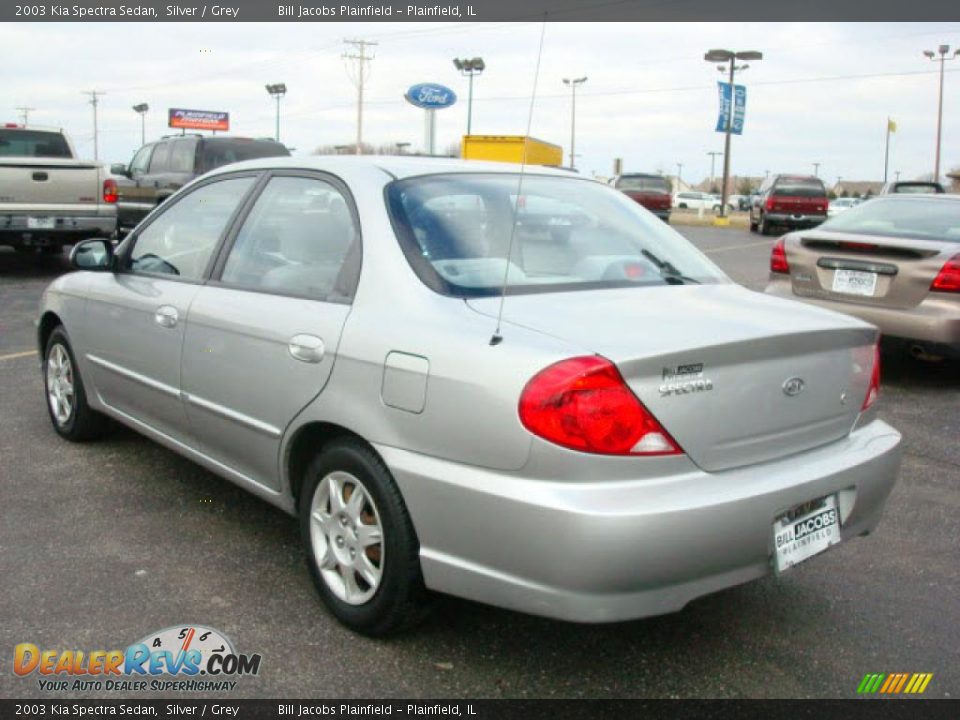 2003 Kia Spectra Sedan Silver / Grey Photo #6