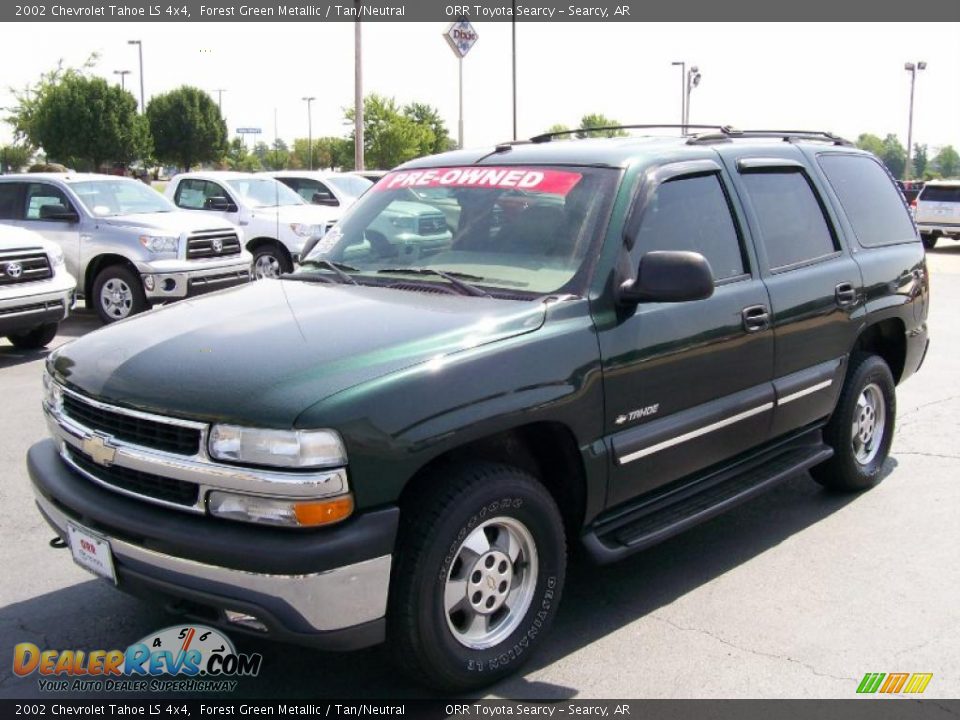 2002 Chevrolet Tahoe LS 4x4 Forest Green Metallic / Tan/Neutral Photo #2