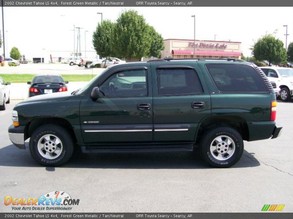 2002 Chevrolet Tahoe LS 4x4 Forest Green Metallic / Tan/Neutral Photo #5