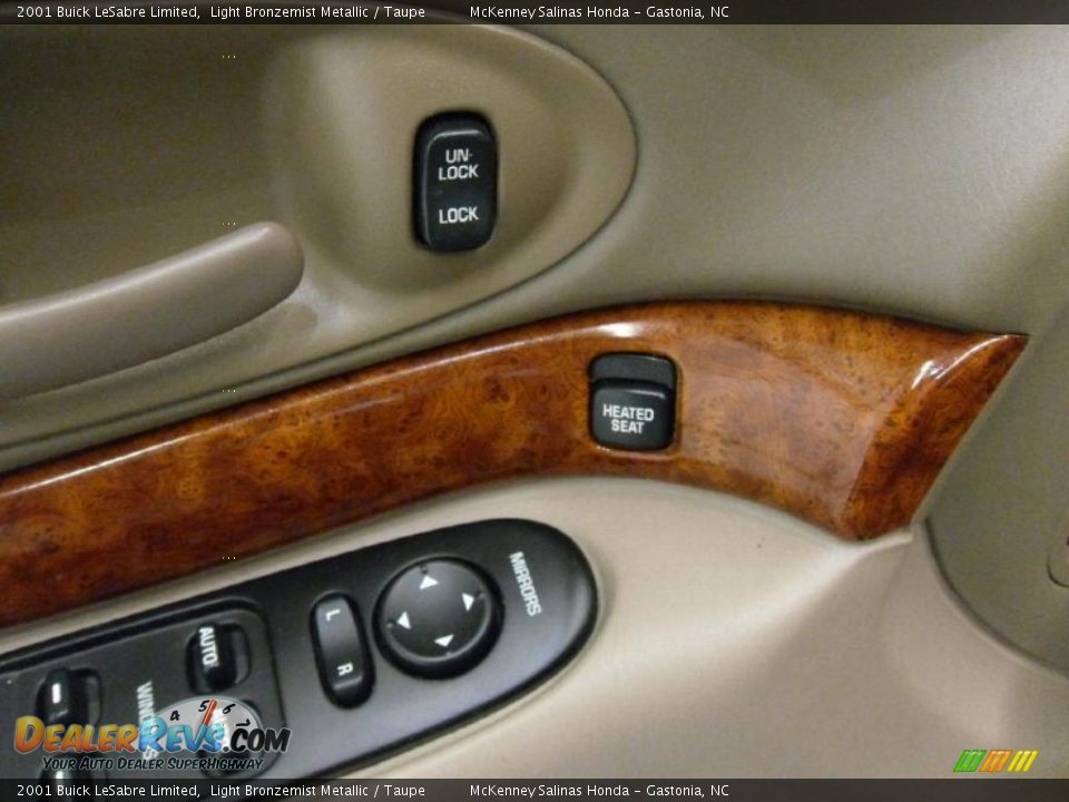 2001 Buick LeSabre Limited Light Bronzemist Metallic / Taupe Photo #11