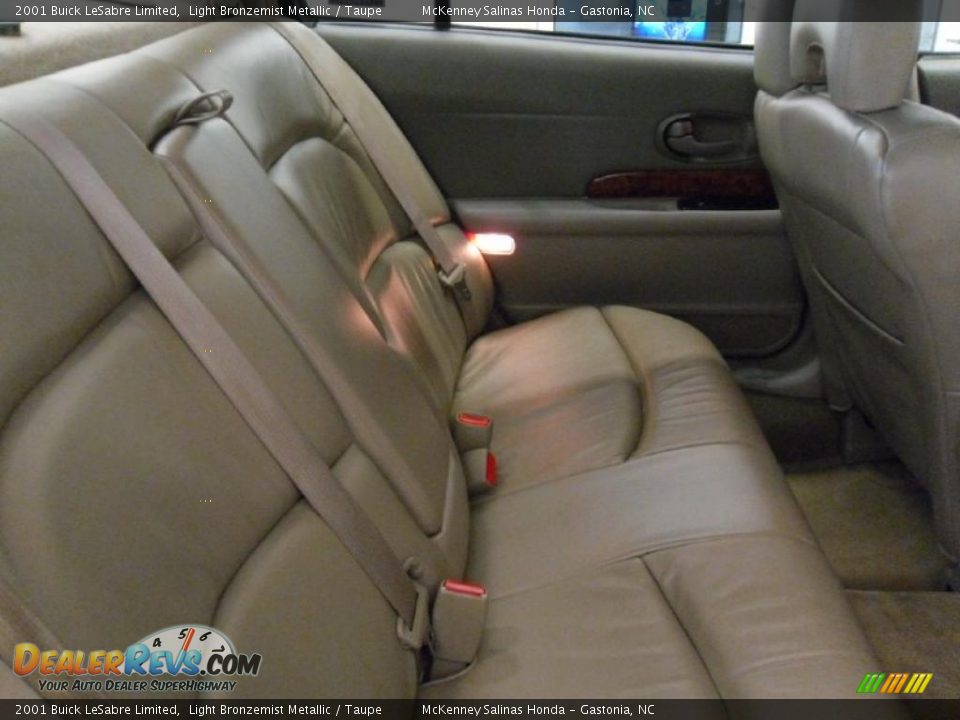 2001 Buick LeSabre Limited Light Bronzemist Metallic / Taupe Photo #18