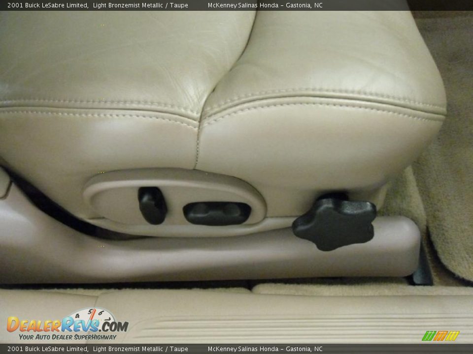 2001 Buick LeSabre Limited Light Bronzemist Metallic / Taupe Photo #20