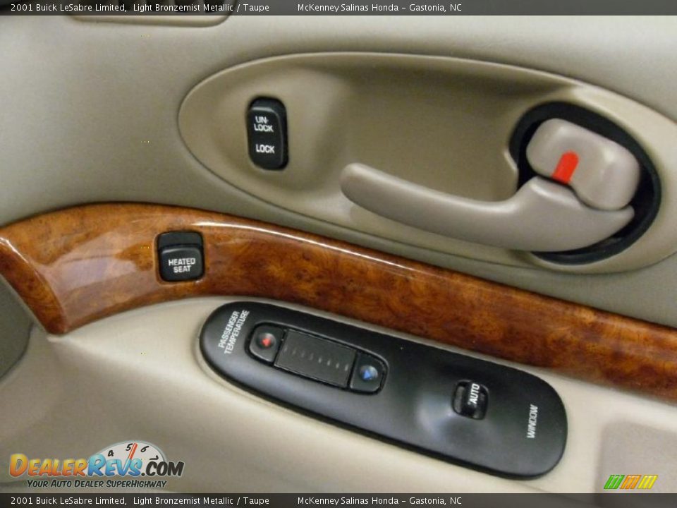 2001 Buick LeSabre Limited Light Bronzemist Metallic / Taupe Photo #23