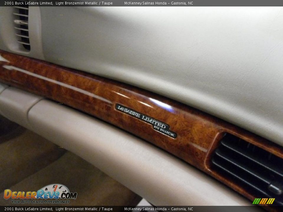 2001 Buick LeSabre Limited Light Bronzemist Metallic / Taupe Photo #25