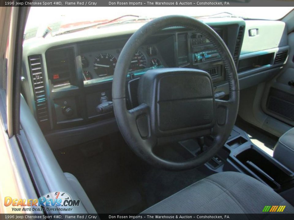 1996 Jeep Cherokee Sport 4WD Flame Red / Gray Photo #12