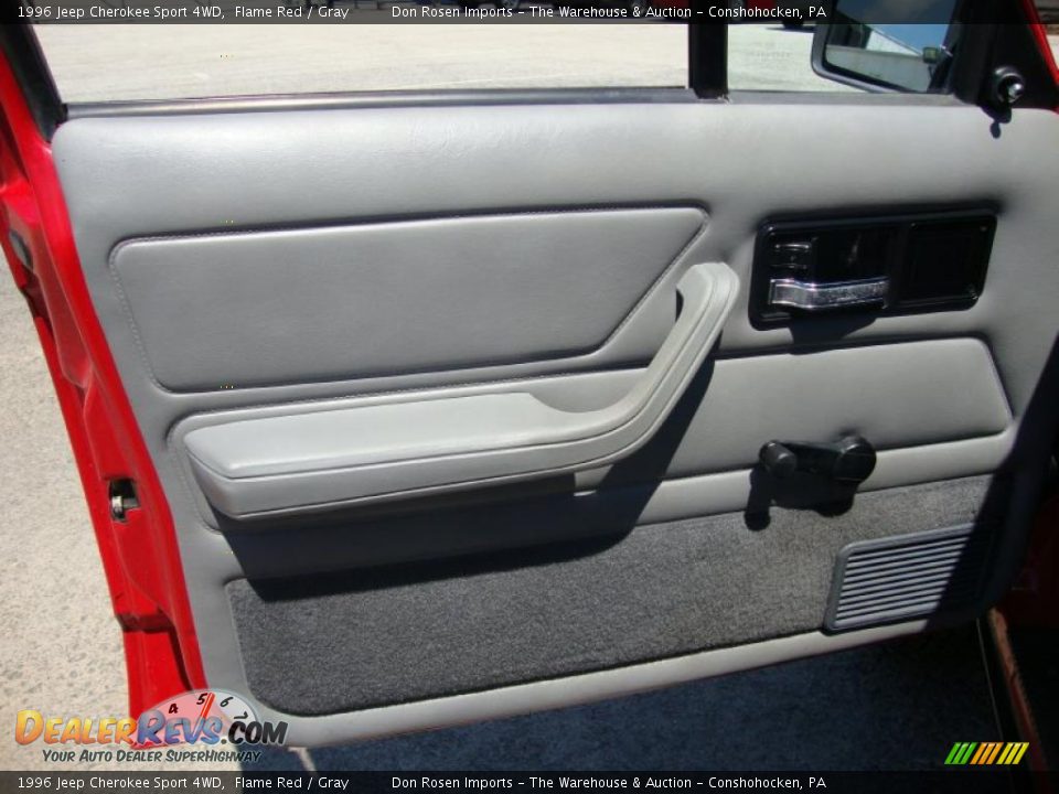 1996 Jeep Cherokee Sport 4WD Flame Red / Gray Photo #14