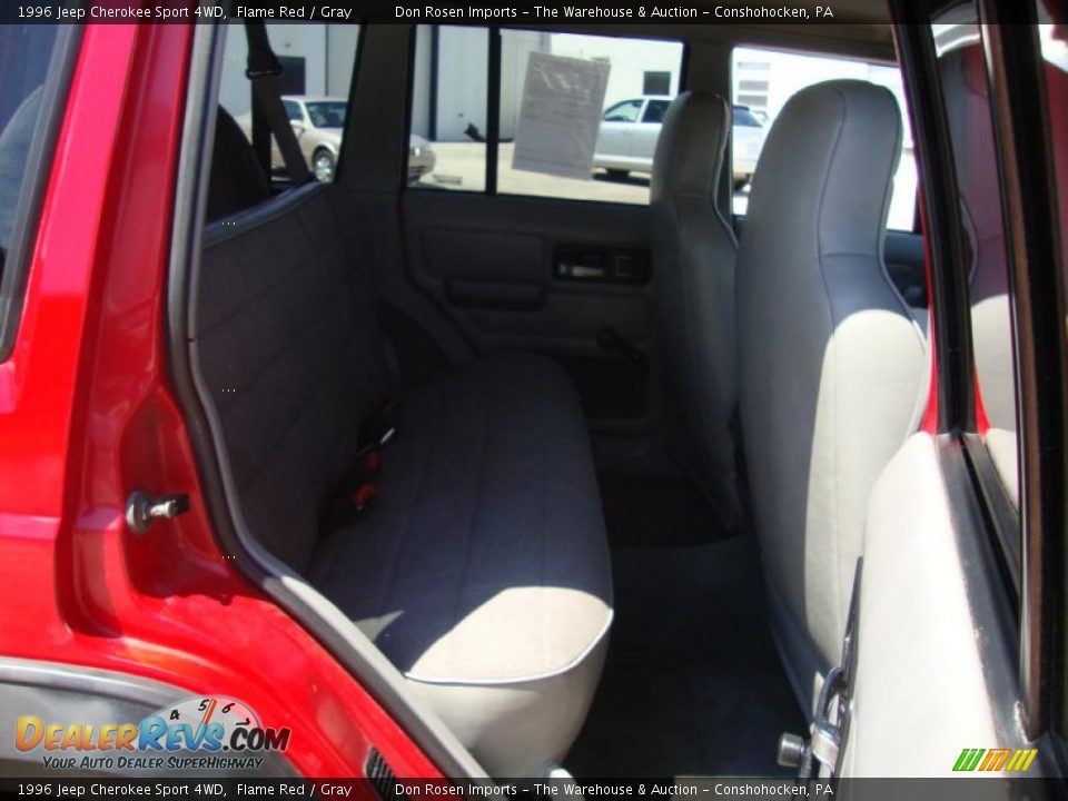 1996 Jeep Cherokee Sport 4WD Flame Red / Gray Photo #21