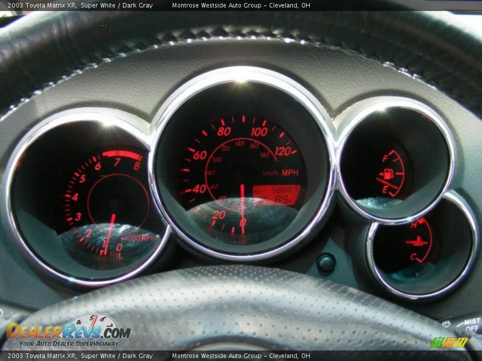 2003 Toyota Matrix XR Super White / Dark Gray Photo #17