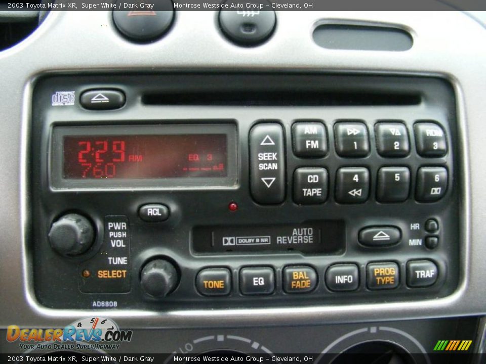 2003 Toyota Matrix XR Super White / Dark Gray Photo #20