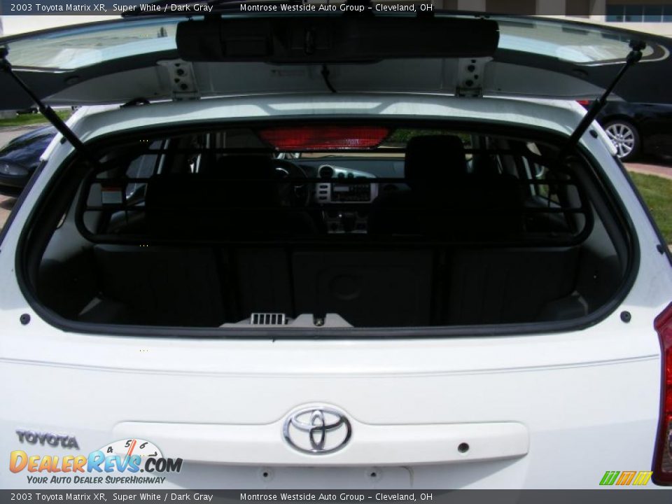 2003 Toyota Matrix XR Super White / Dark Gray Photo #27