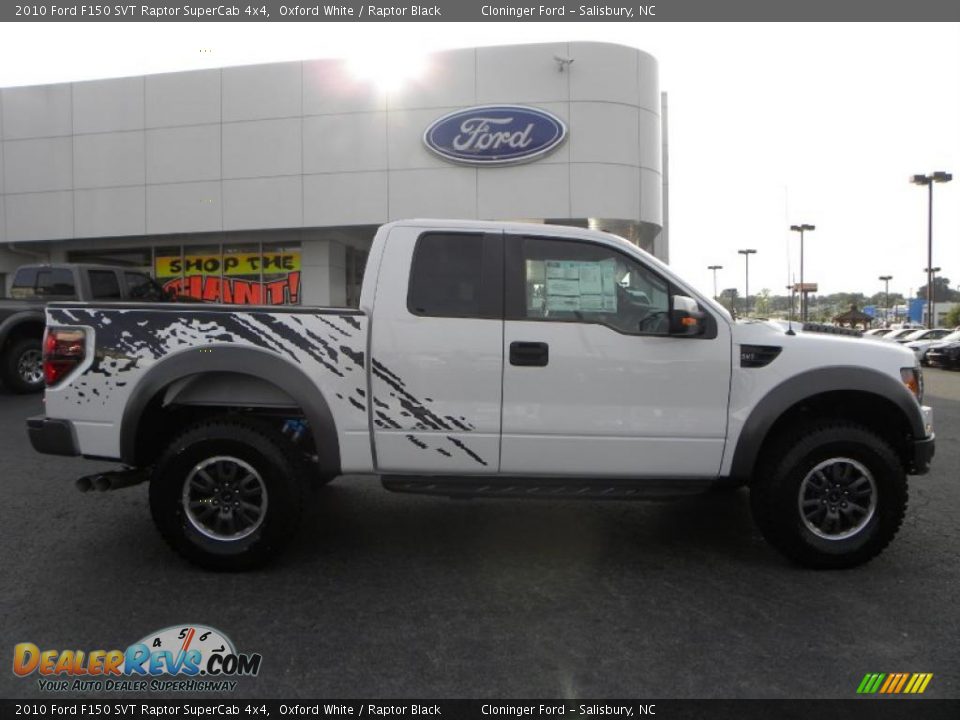 2010 Ford F150 SVT Raptor SuperCab 4x4 Oxford White / Raptor Black Photo #2