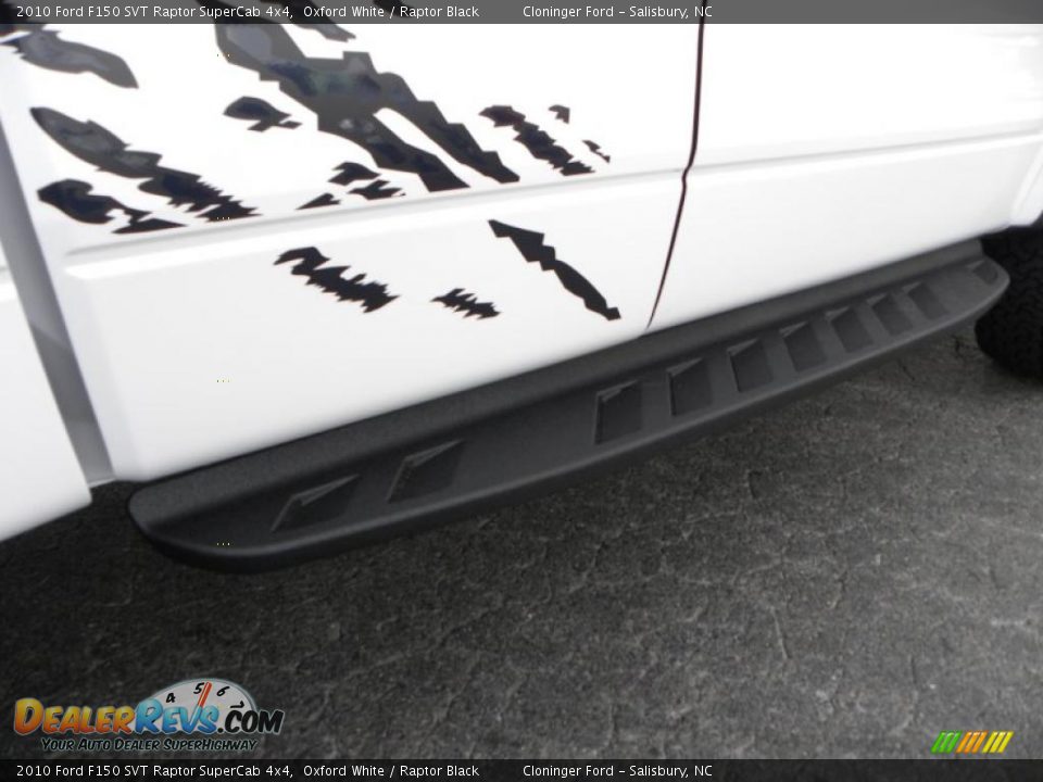 2010 Ford F150 SVT Raptor SuperCab 4x4 Oxford White / Raptor Black Photo #15