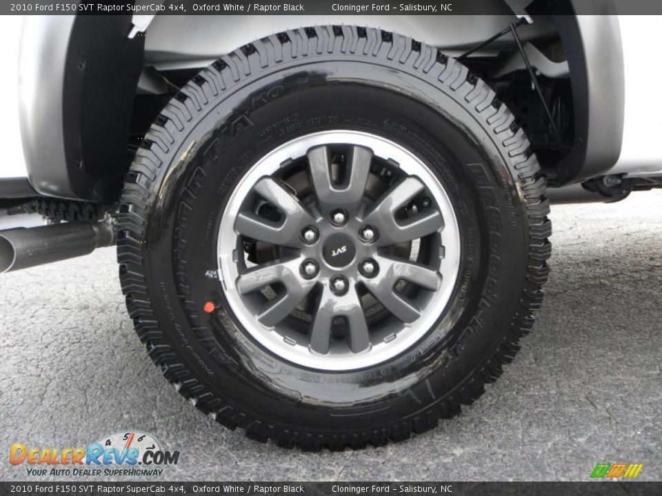 2010 Ford F150 SVT Raptor SuperCab 4x4 Oxford White / Raptor Black Photo #16