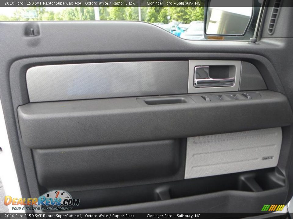 2010 Ford F150 SVT Raptor SuperCab 4x4 Oxford White / Raptor Black Photo #24