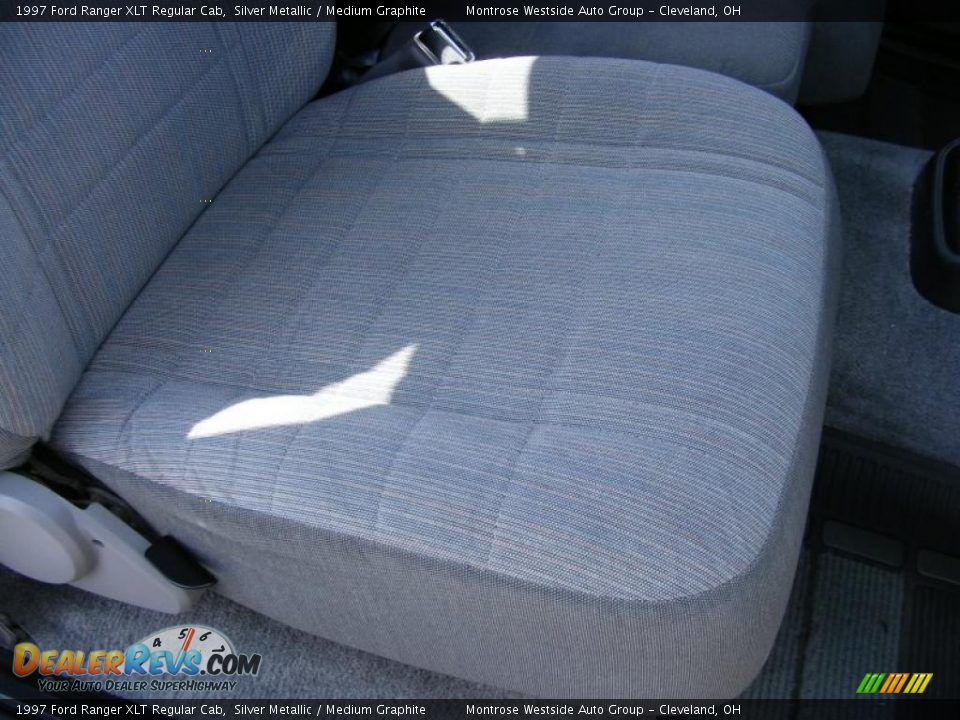 1997 Ford Ranger XLT Regular Cab Silver Metallic / Medium Graphite Photo #11