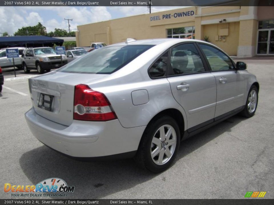 2007 Volvo S40 2.4i Silver Metallic / Dark Beige/Quartz Photo #5