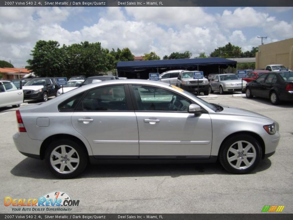 2007 Volvo S40 2.4i Silver Metallic / Dark Beige/Quartz Photo #6
