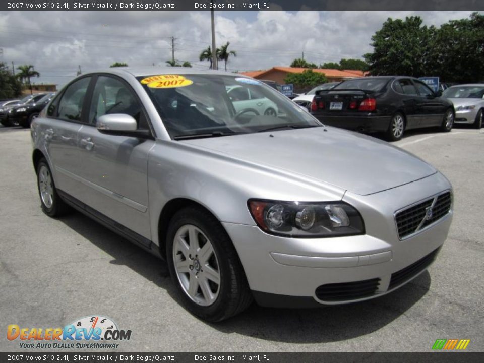 2007 Volvo S40 2.4i Silver Metallic / Dark Beige/Quartz Photo #7