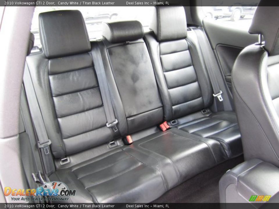 2010 Volkswagen GTI 2 Door Candy White / Titan Black Leather Photo #11