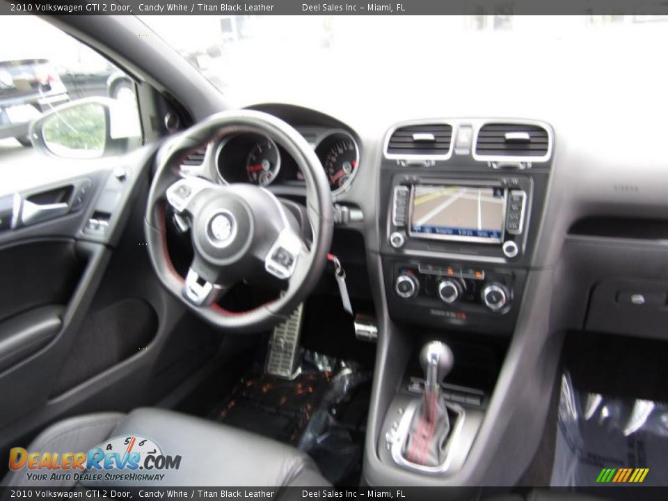 2010 Volkswagen GTI 2 Door Candy White / Titan Black Leather Photo #12