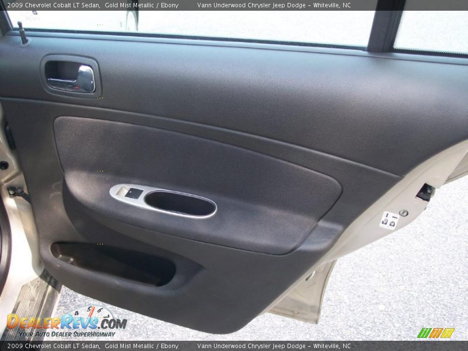 2009 Chevrolet Cobalt LT Sedan Gold Mist Metallic / Ebony Photo #22