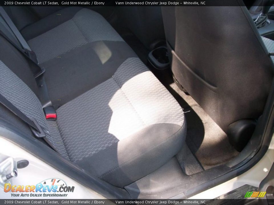 2009 Chevrolet Cobalt LT Sedan Gold Mist Metallic / Ebony Photo #24