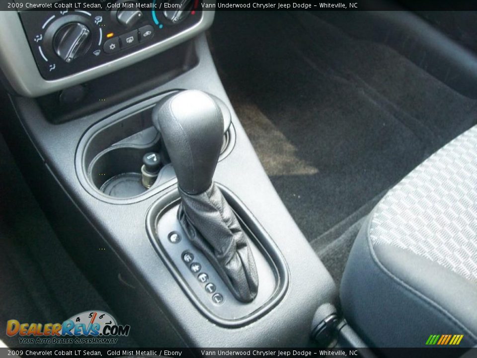 2009 Chevrolet Cobalt LT Sedan Gold Mist Metallic / Ebony Photo #29