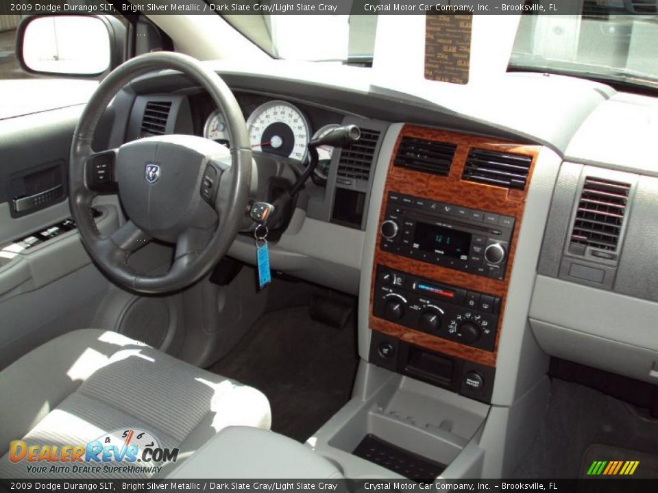 2009 Dodge Durango SLT Bright Silver Metallic / Dark Slate Gray/Light Slate Gray Photo #12