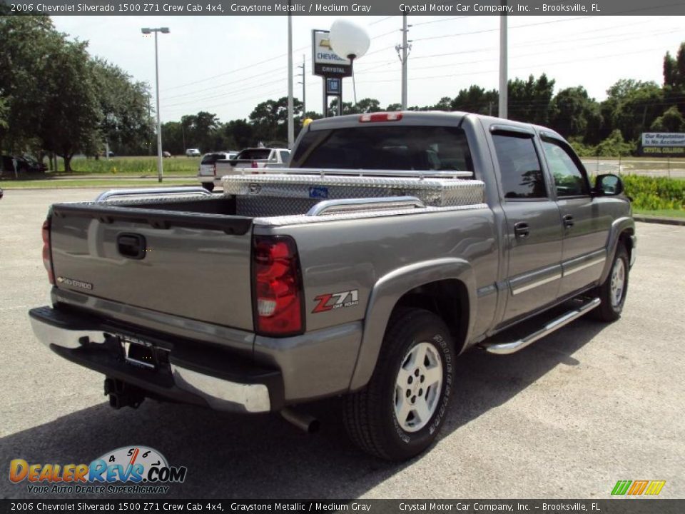 2006 Chevrolet Silverado 1500 Z71 Crew Cab 4x4 Graystone Metallic / Medium Gray Photo #8