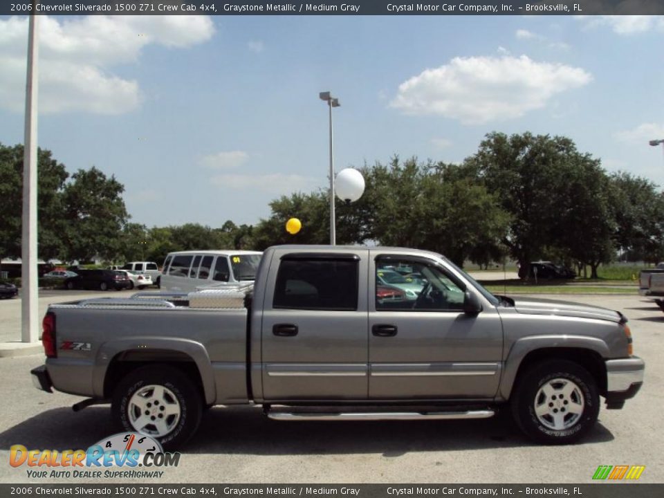 2006 Chevrolet Silverado 1500 Z71 Crew Cab 4x4 Graystone Metallic / Medium Gray Photo #9