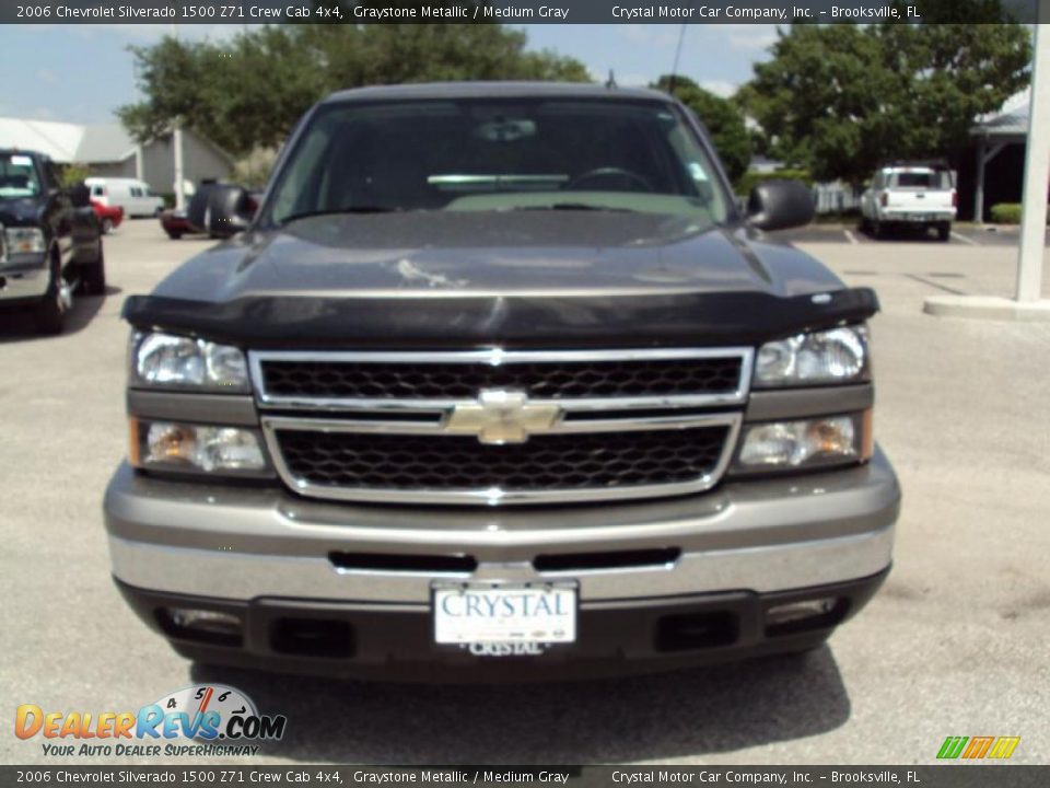 2006 Chevrolet Silverado 1500 Z71 Crew Cab 4x4 Graystone Metallic / Medium Gray Photo #13