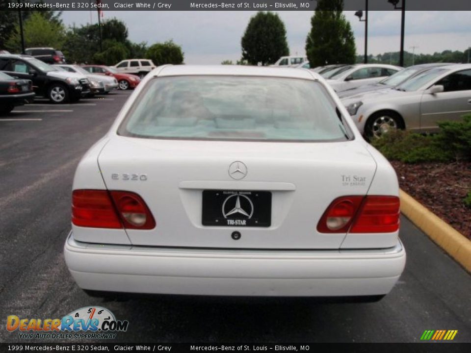1999 Mercedes-Benz E 320 Sedan Glacier White / Grey Photo #8