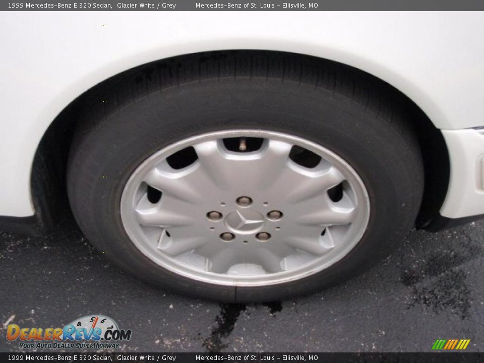 1999 Mercedes-Benz E 320 Sedan Glacier White / Grey Photo #13
