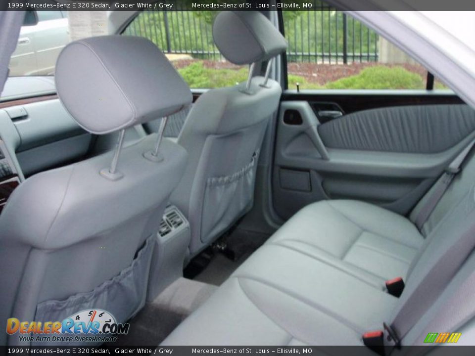 1999 Mercedes-Benz E 320 Sedan Glacier White / Grey Photo #19