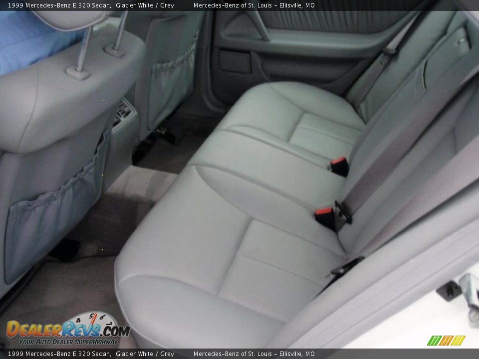 1999 Mercedes-Benz E 320 Sedan Glacier White / Grey Photo #29