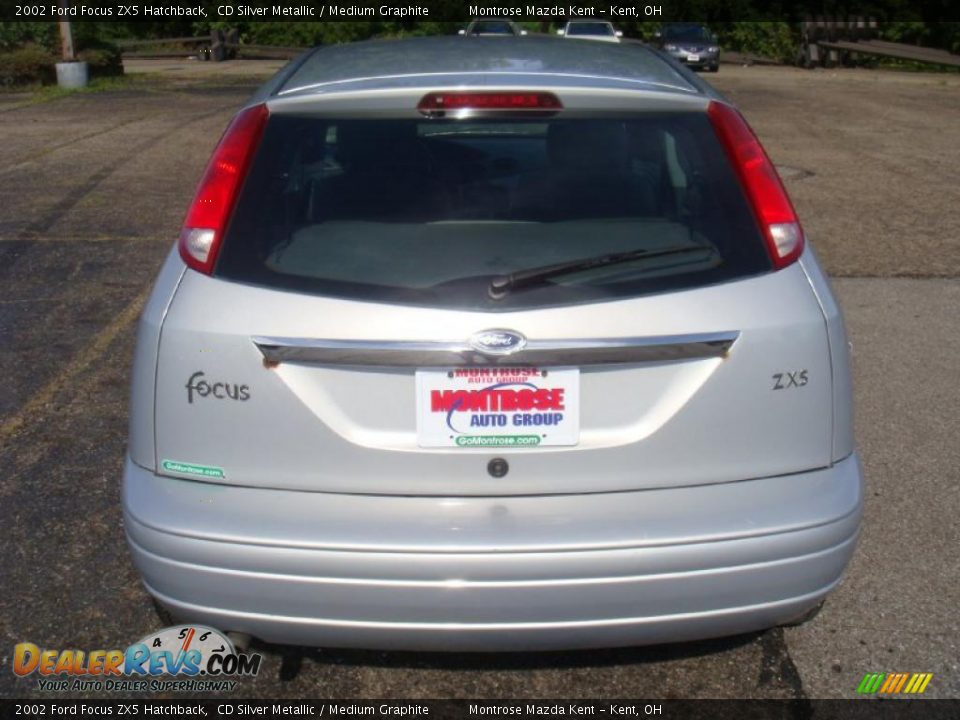 2002 Ford Focus ZX5 Hatchback CD Silver Metallic / Medium Graphite Photo #8
