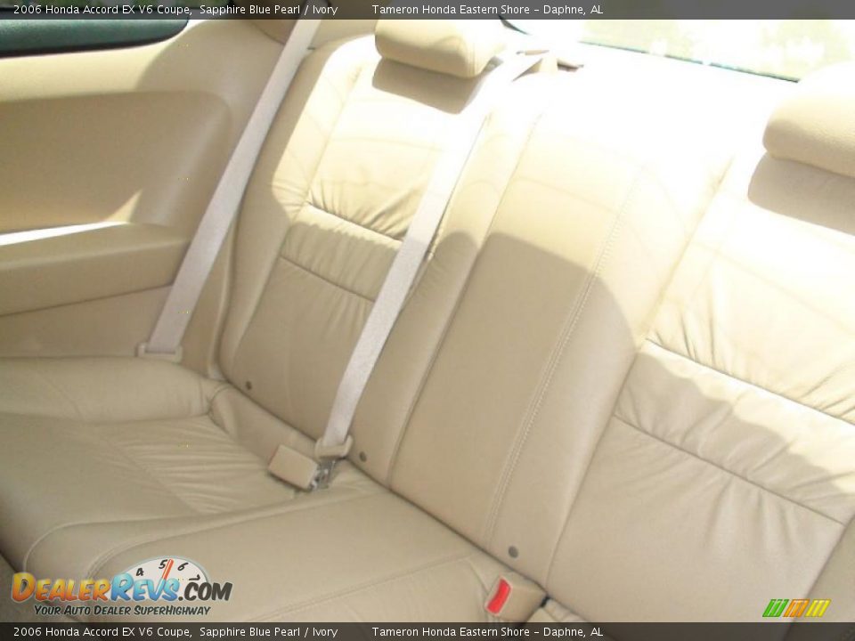 2006 Honda Accord EX V6 Coupe Sapphire Blue Pearl / Ivory Photo #32